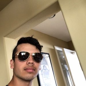 Meet your Posher, Noah